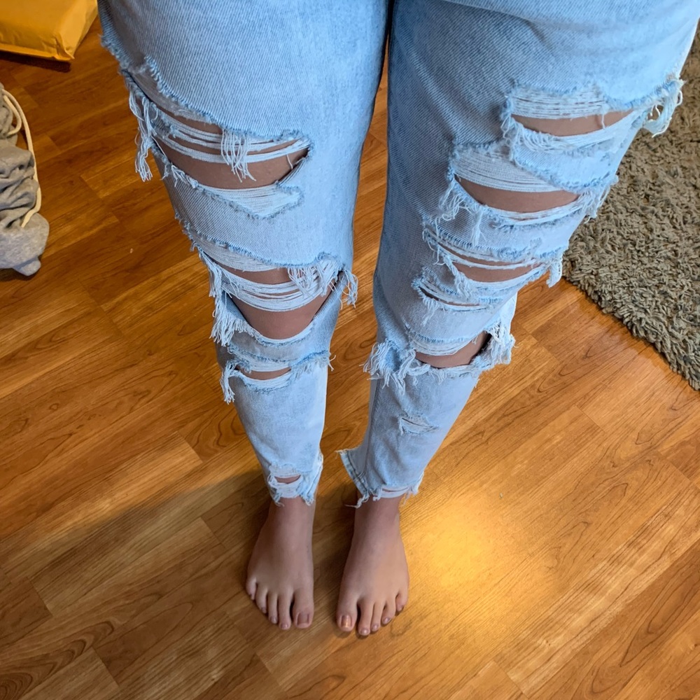 American Eagle stretch mom jeans